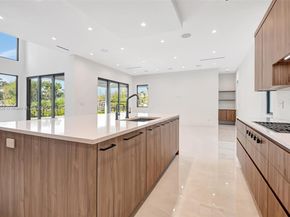 1419 N Lakeside Dr, Lake Worth FL 33460