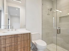 1419 N Lakeside Dr, Lake Worth FL 33460