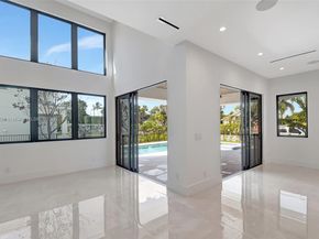 1419 N Lakeside Dr, Lake Worth FL 33460