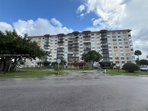 4174 Inverrary Dr 604, Lauderhill FL 33319
