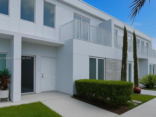 Undisclosed Address #A11926646, Homestead FL 33032