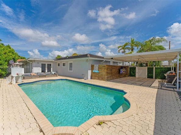 13305 SW 22nd Ter, Miami FL 33175