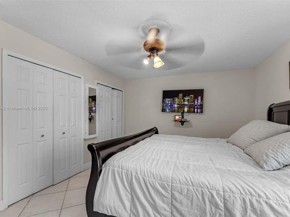 13305 SW 22nd Ter, Miami FL 33175