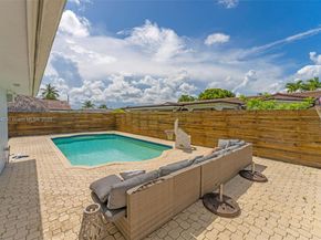 13305 SW 22nd Ter, Miami FL 33175