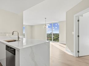 1401 SW 22nd St 1001, Miami FL 33145