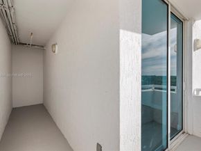 1401 SW 22nd St 1001, Miami FL 33145