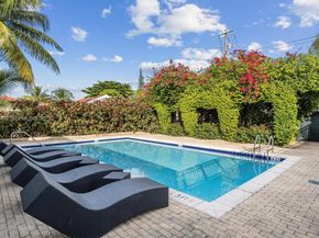 1401 SW 22nd St 1001, Miami FL 33145