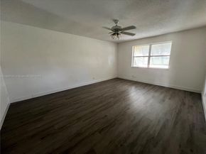 7951 SW 30th St, Davie FL 33328