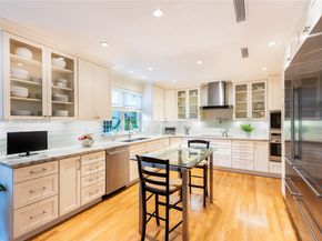 1036 S Greenway Dr, Coral Gables FL 33134