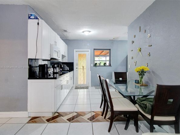 466 E 19th St, Hialeah FL 33013