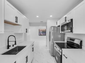 914 S L St, Lake Worth FL 33460