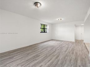 9821 Nob Hill Ct 9821, Sunrise FL 33351