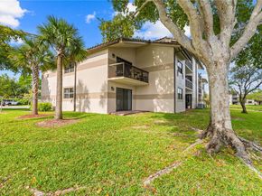 9821 Nob Hill Ct 9821, Sunrise FL 33351