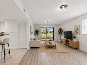 9821 Nob Hill Ct 9821, Sunrise FL 33351