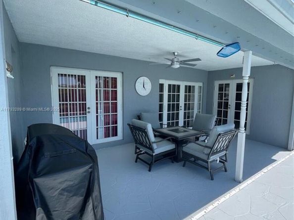 8588 NW 27th Dr, Coral Springs FL 33065