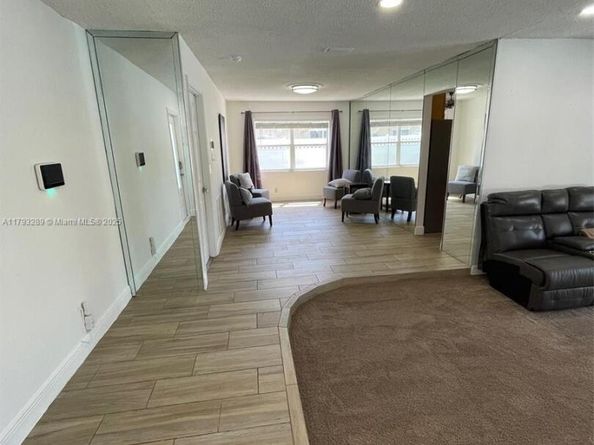 8588 NW 27th Dr, Coral Springs FL 33065