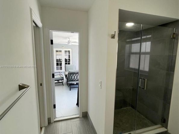 8588 NW 27th Dr, Coral Springs FL 33065