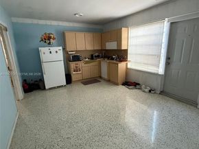 2560 SW 22nd Ave, Miami FL 33133