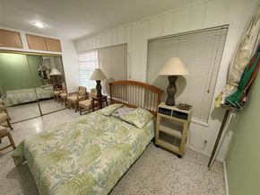 2560 SW 22nd Ave, Miami FL 33133