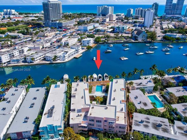 6881 Bay Dr 3, Miami Beach FL 33141