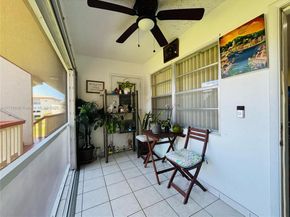 5300 Washington St 5300 Washington St E209, Hollywood FL 33021