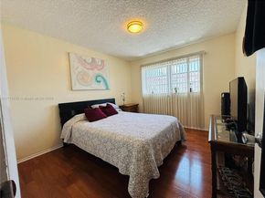 5300 Washington St 5300 Washington St E209, Hollywood FL 33021