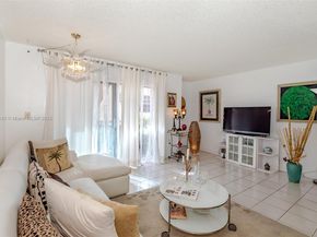 6880 Abbott Ave 212, Miami Beach FL 33141