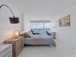 7601 E Treasure Dr 819, North Bay Village FL 33141