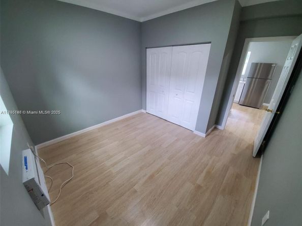 2425 NW 28th St, Miami FL 33142