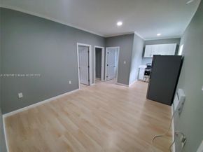 2425 NW 28th St, Miami FL 33142