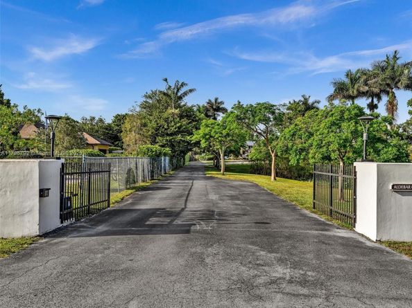 13494 Stirling Rd, Southwest Ranches FL 33330