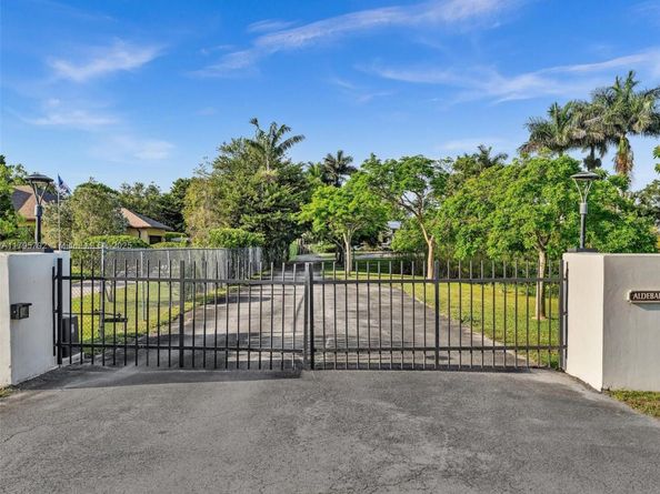 13494 Stirling Rd, Southwest Ranches FL 33330