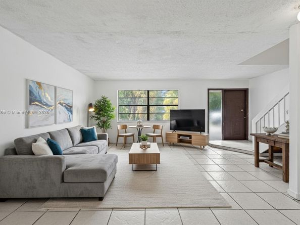 941 SW 20th Ct, Delray Beach FL 33445