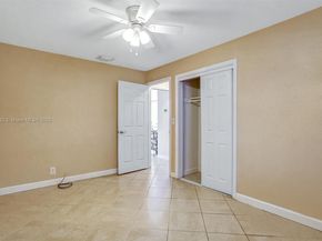 6740 Douglas St, Hollywood FL 33024