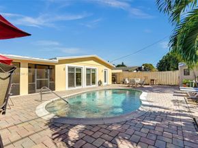 6740 Douglas St, Hollywood FL 33024