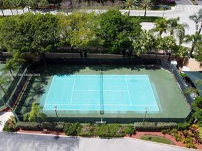19901 E Country Club Dr 2403, Aventura FL 33180