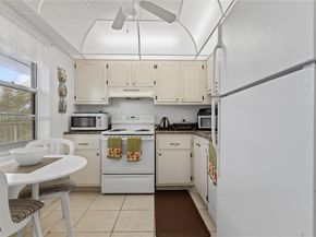 2998 NW 48th Ter 424, Lauderdale Lakes FL 33313