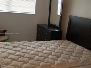 220 SW 9th Ave 519, Hallandale Beach FL 33009