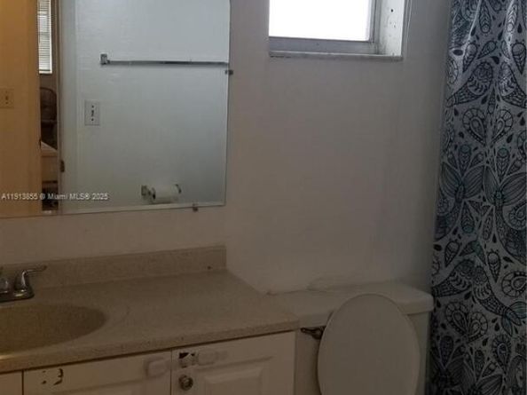 220 SW 9th Ave 519, Hallandale Beach FL 33009