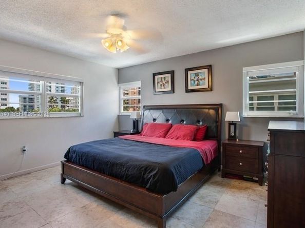 2455 Flamingo Dr 201, Miami Beach FL 33140