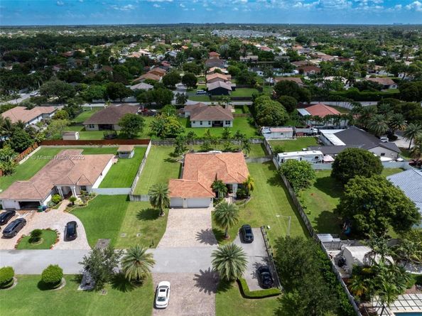 12801 SW 223rd St, Miami FL 33170