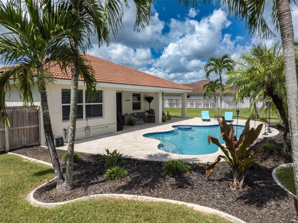 12801 SW 223rd St, Miami FL 33170