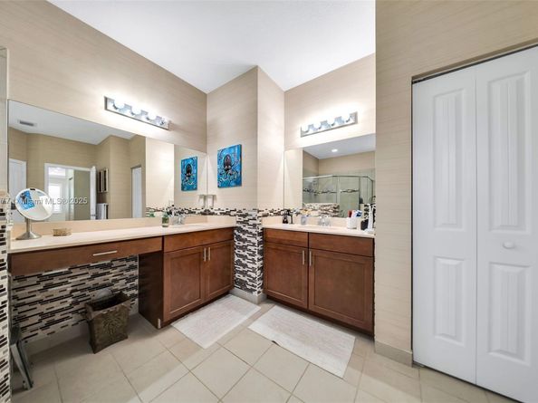 12801 SW 223rd St, Miami FL 33170