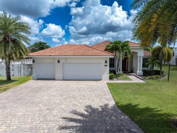 12801 SW 223rd St, Miami FL 33170