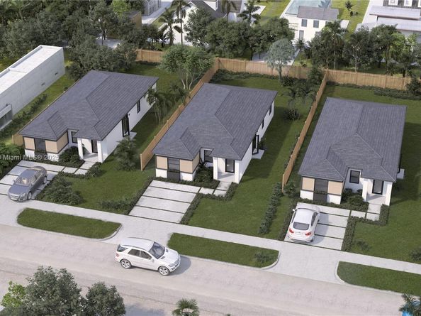 22880 SW 122nd PL, Miami FL 33170