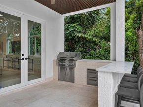 5801 SW 35th St, Miami FL 33155