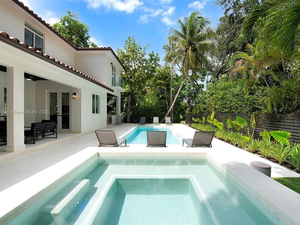 5801 SW 35th St, Miami FL 33155