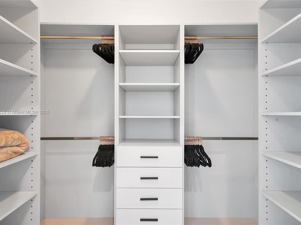 5801 SW 35th St, Miami FL 33155