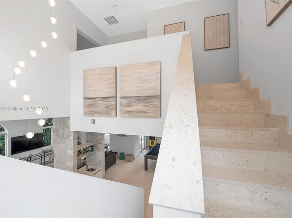 5801 SW 35th St, Miami FL 33155