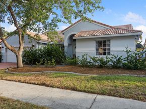 803 Heritage Dr, Weston FL 33326